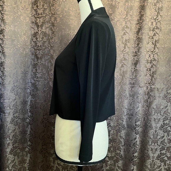 Calvin Klein Black Shrug 95% Poly 5% Spandex Size Large - Picture 5 of 9